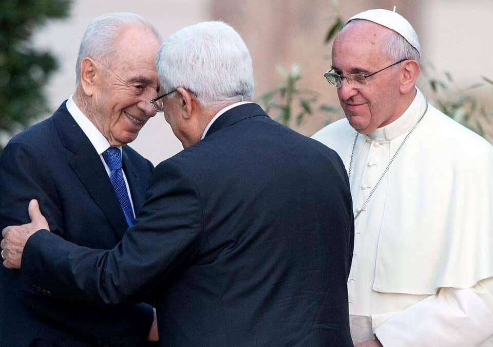 Paus Franciscus: het enige woord dat de spiraal van geweld en haat kan doorbreken