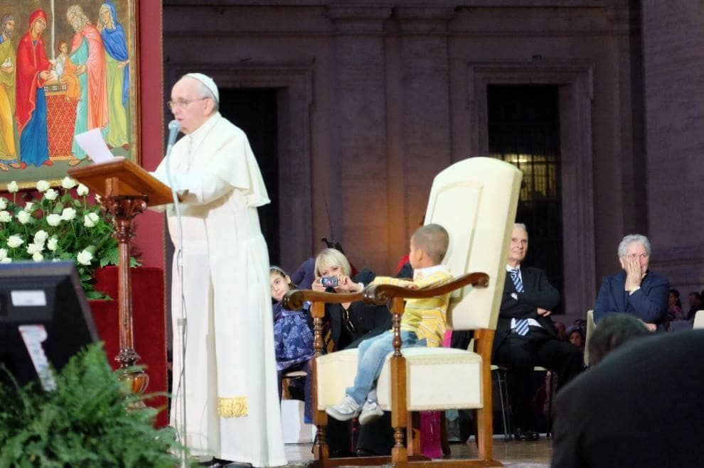 Paus Franciscus maakt de Katholieke Kerk katholieker