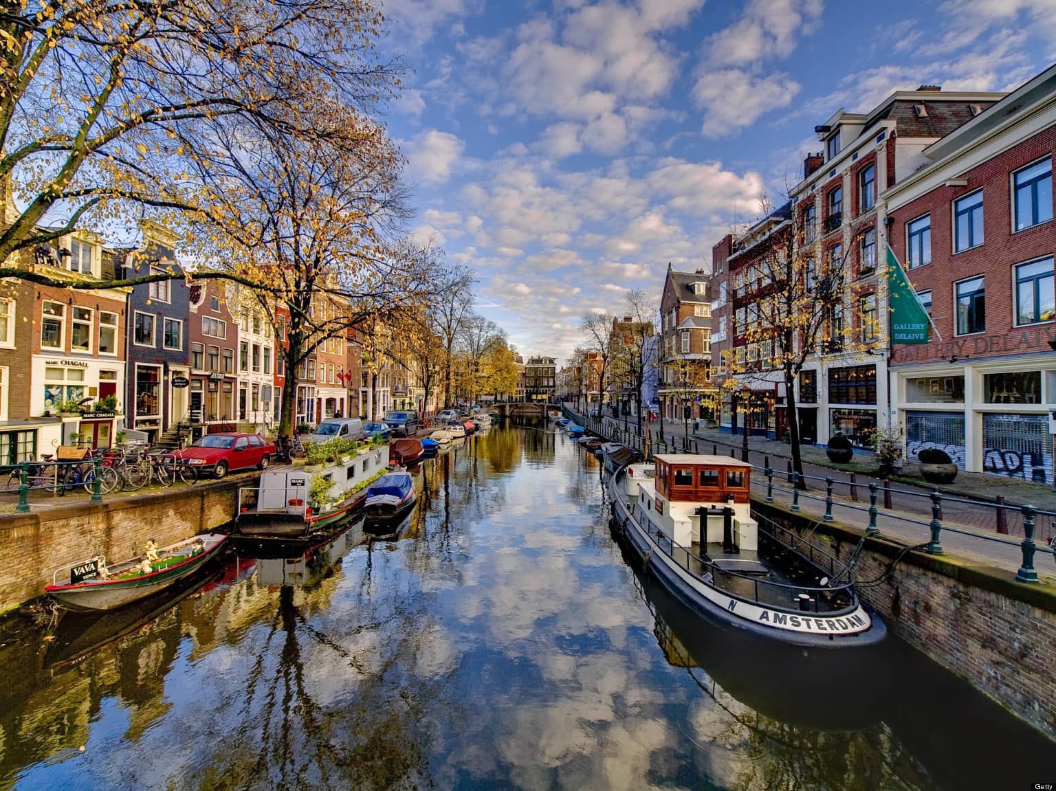 AMSTERDAM-facebook