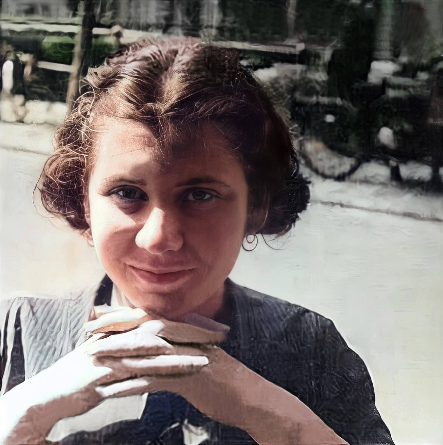 Etty_Hillesum_color_52029061098