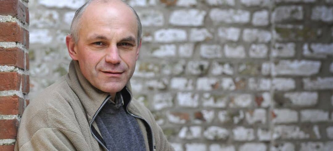 Waarom het zo moeilijk is om in de gevangenis berouw te tonen (3/4) – In gesprek met gevangenisaalmoezenier Leo De Weerdt sj