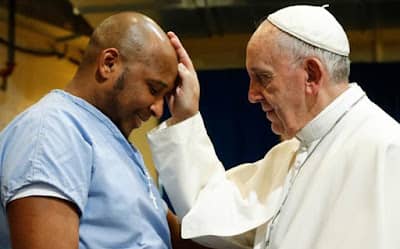 Paus Franciscus legt uit wat barmhartigheid betekent – Waarom ik paus Franciscus zo dankbaar ben