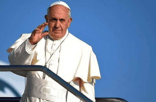 Volg hier rechtstreeks de aankomst van Paus Franciscus in Jordanië