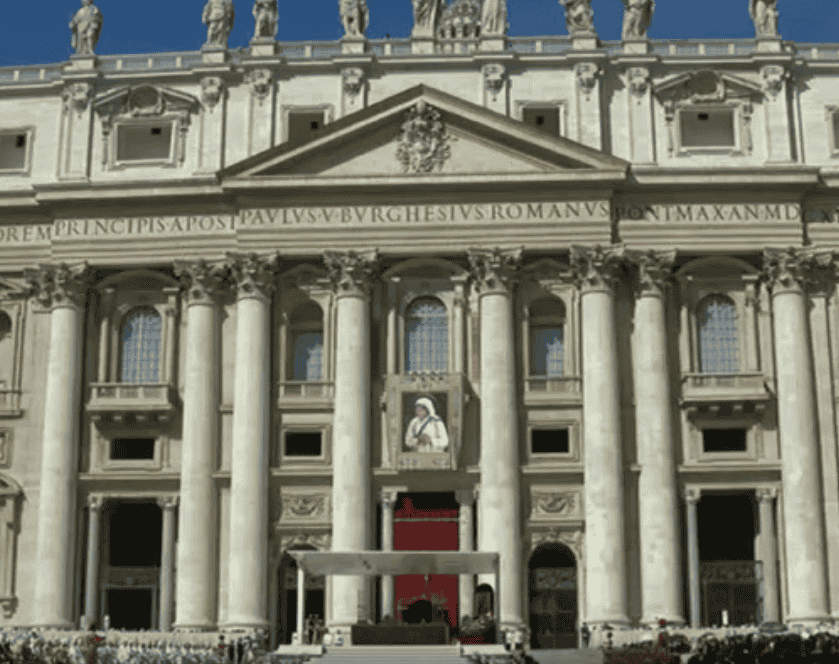 Heiligverklaring Moeder Theresa, rechtstreeks uit Rome