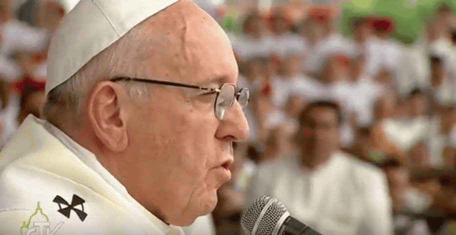 Paus Franciscus gaat voor in Eucharistie in Colombia: rechtstreeks
