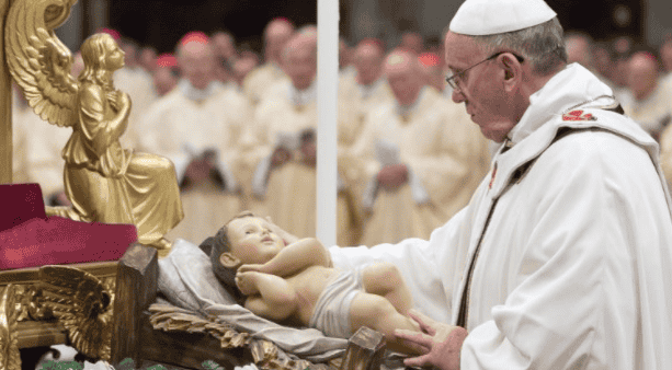 Vier nú de nachtmis van Kerst met paus Franciscus in Rome