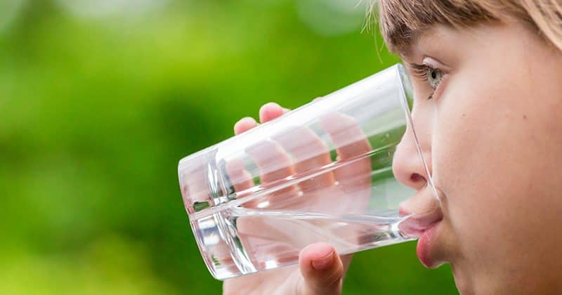 Hoe water kan leiden tot doodsangst én tot leven: homilie Nikolaas Sintobin sj