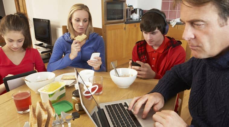 Wat als internet zich uitnodigt aan tafel?