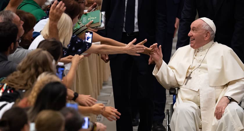 Waarom ik dankbaar ben voor tien jaar paus Franciscus